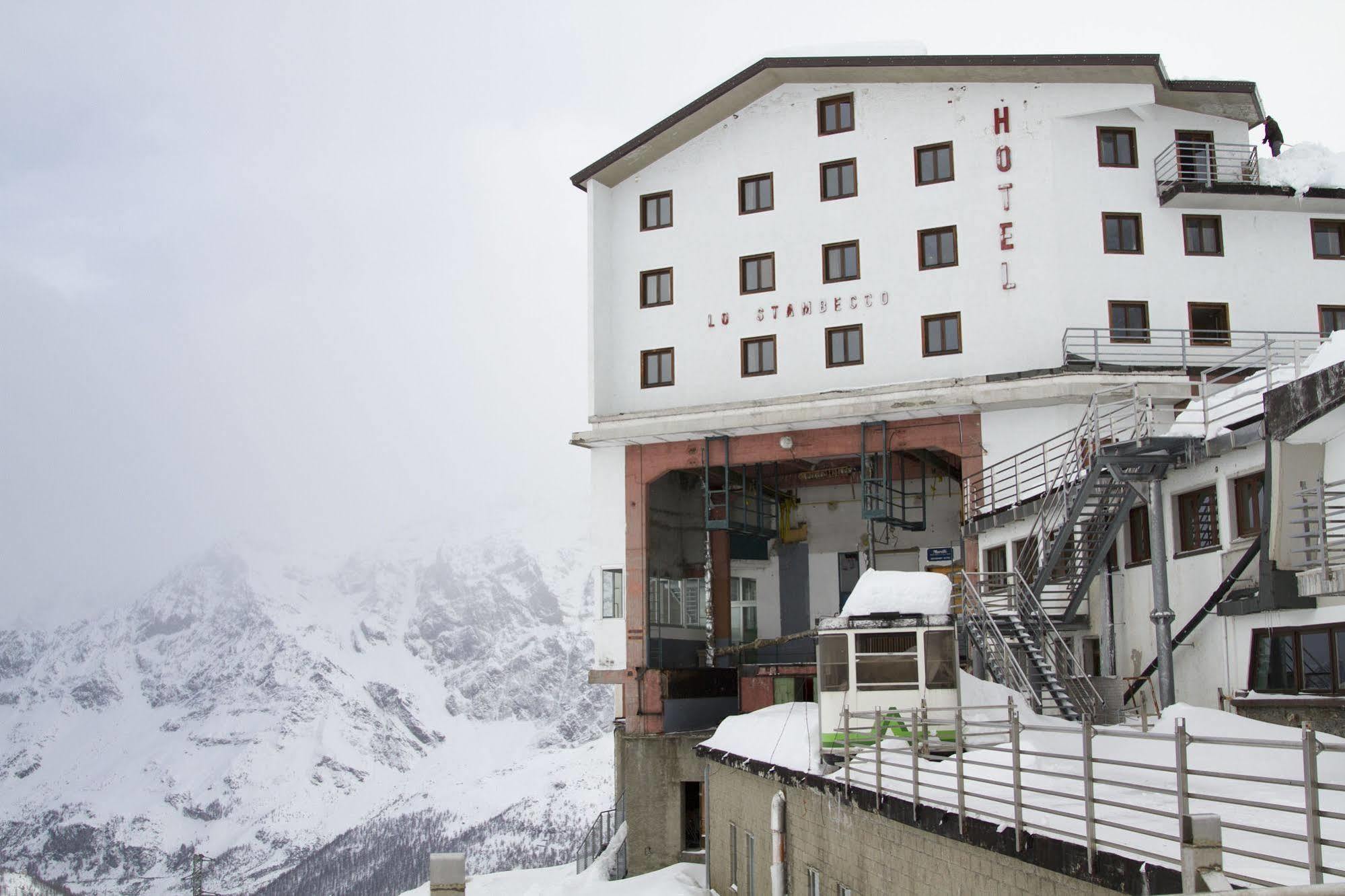 Lo Stambecco Hotel 3*