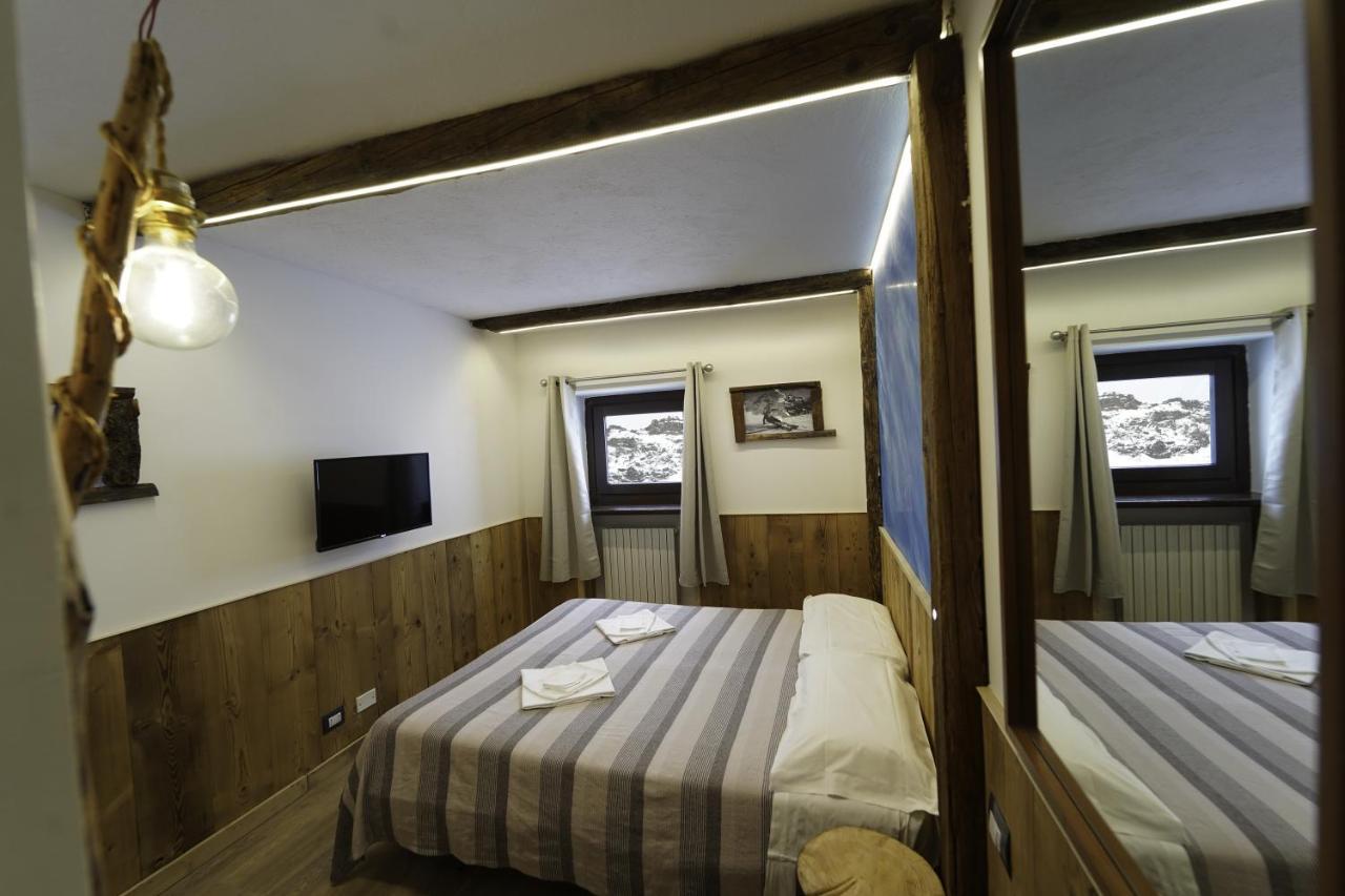 Lo Stambecco Hotel